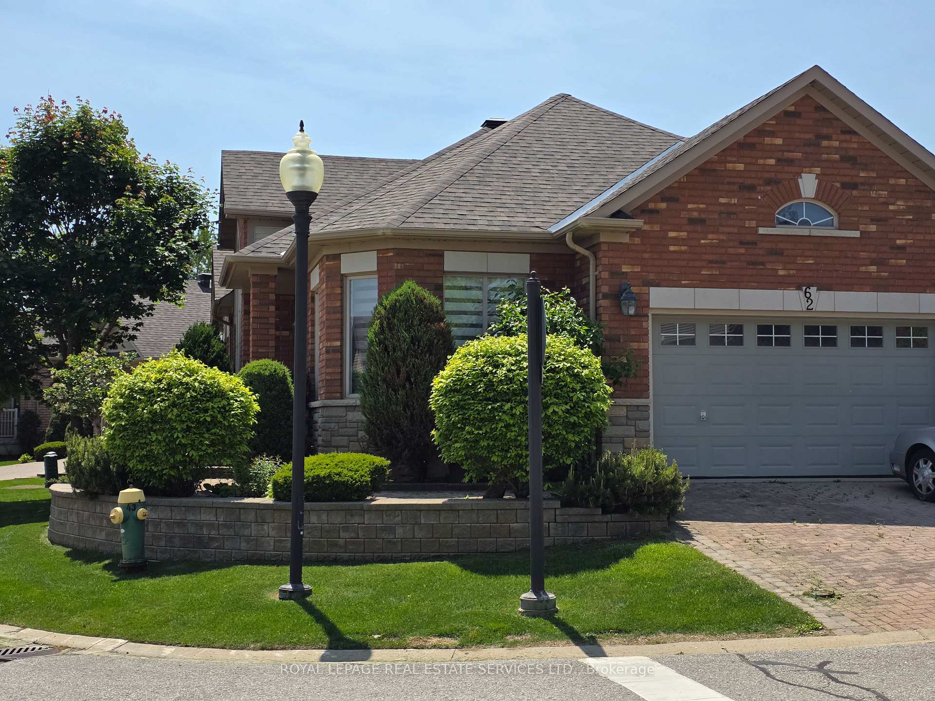 Photo 2 of Unit 23, 62 Renaissance Point, New Tecumseth, Rural New Tecumseth — HOMEH