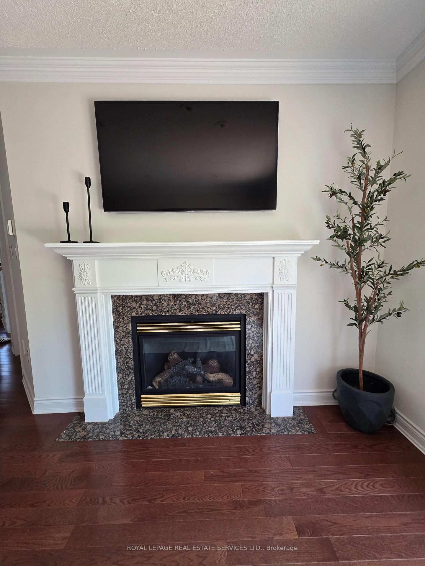 Photo 5 of Unit 23, 62 Renaissance Point, New Tecumseth, Rural New Tecumseth — HOMEH