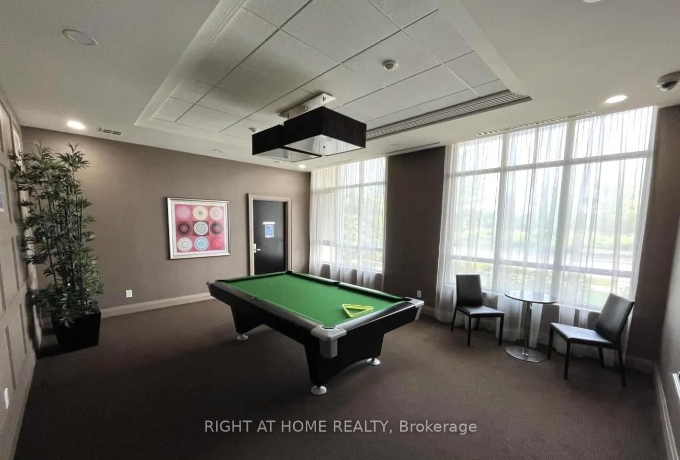 Photo 7 of Unit 705, 131 Upper Duke Crescent, Markham, Unionville — HOMEH