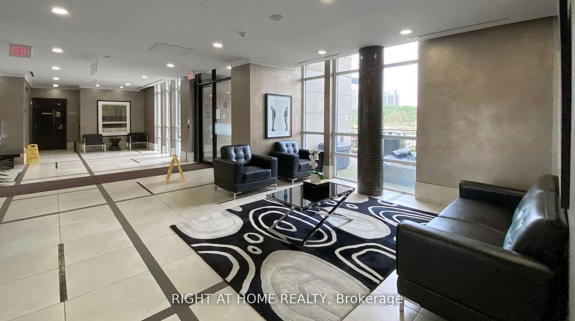 Photo 5 of Unit 705, 131 Upper Duke Crescent, Markham, Unionville — HOMEH