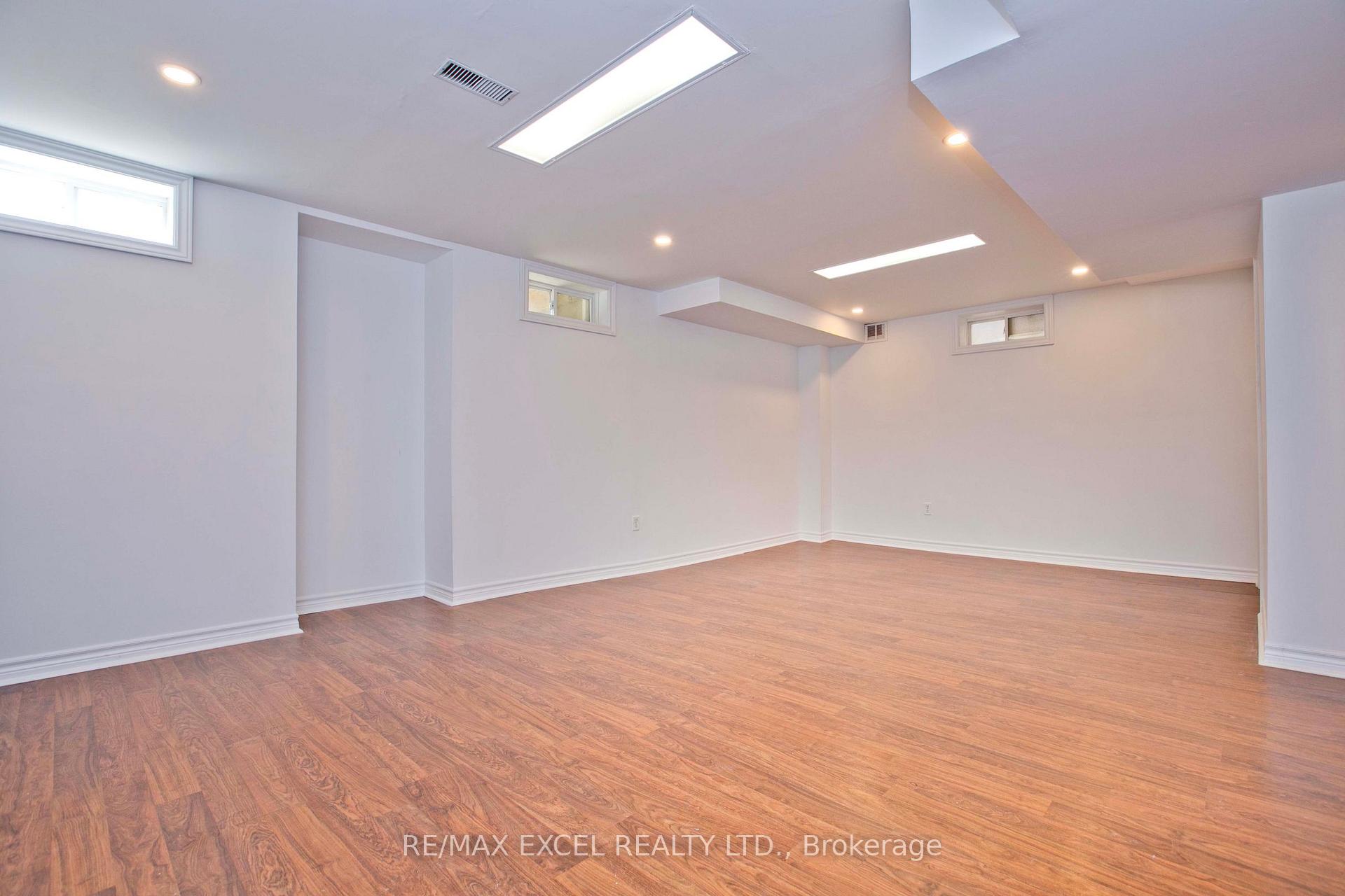 Photo 34 of 45 Tidewater Street, Markham, Wismer — HOMEH