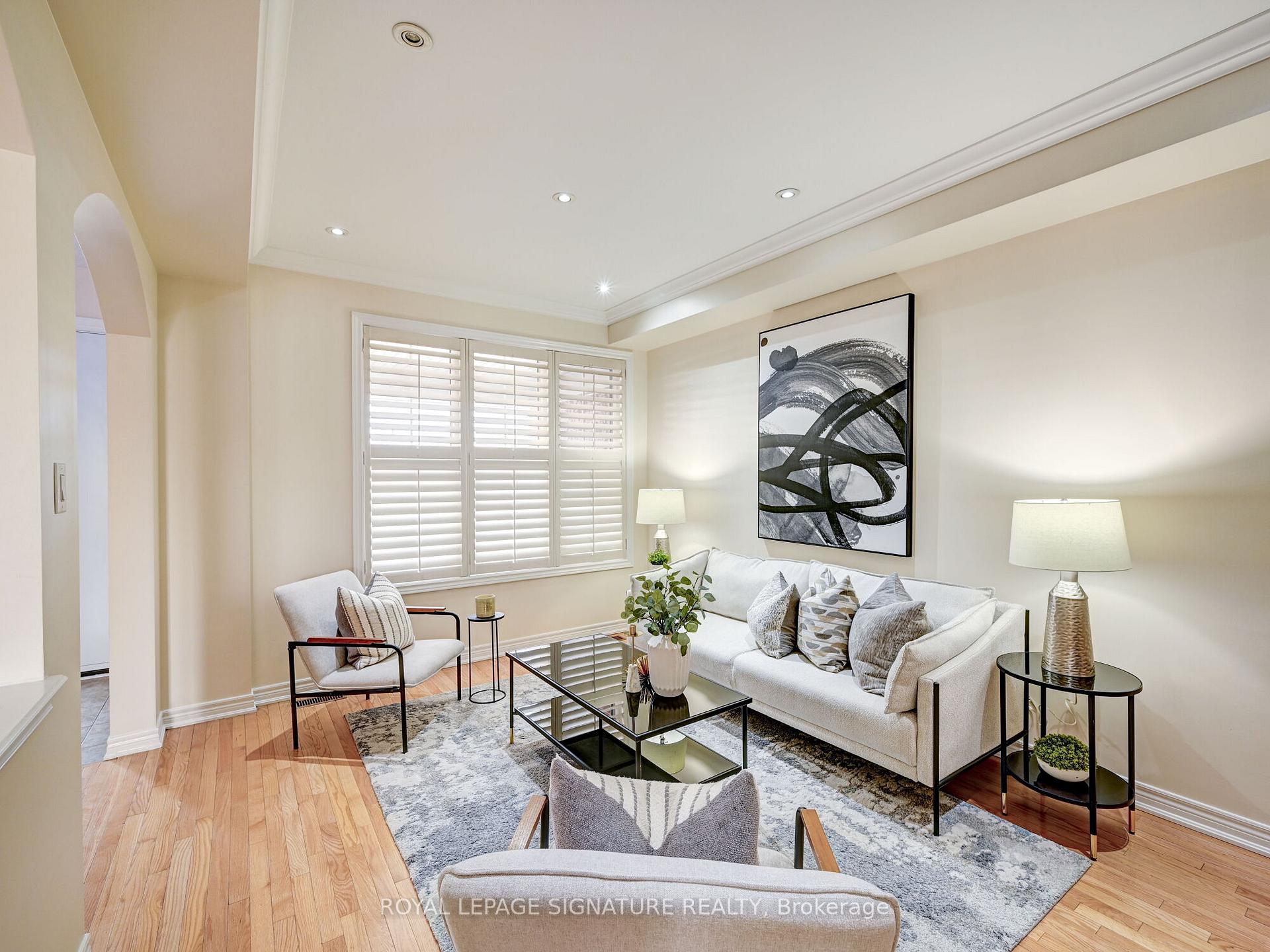 Photo 15 of 106 Naperton Drive E, Brampton, Sandringham-Wellington — HOMEH