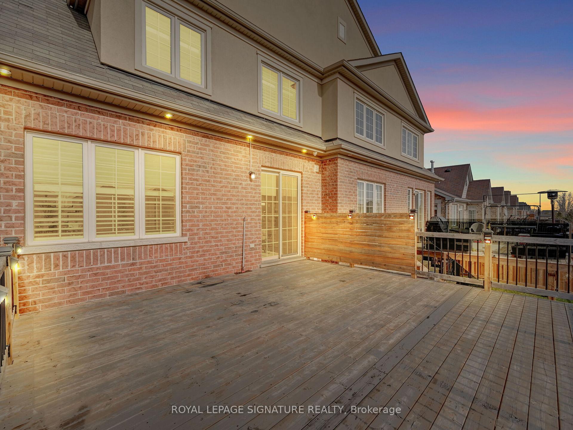 Photo 38 of 106 Naperton Drive E, Brampton, Sandringham-Wellington — HOMEH