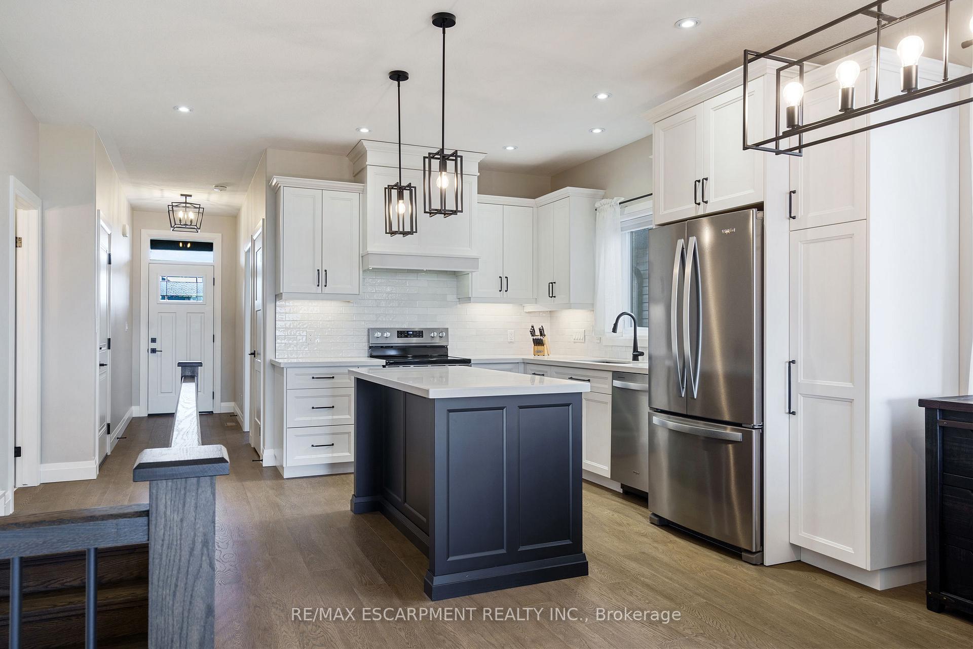 Photo 4 of 191 Lafayette Street E, Haldimand — HOMEH
