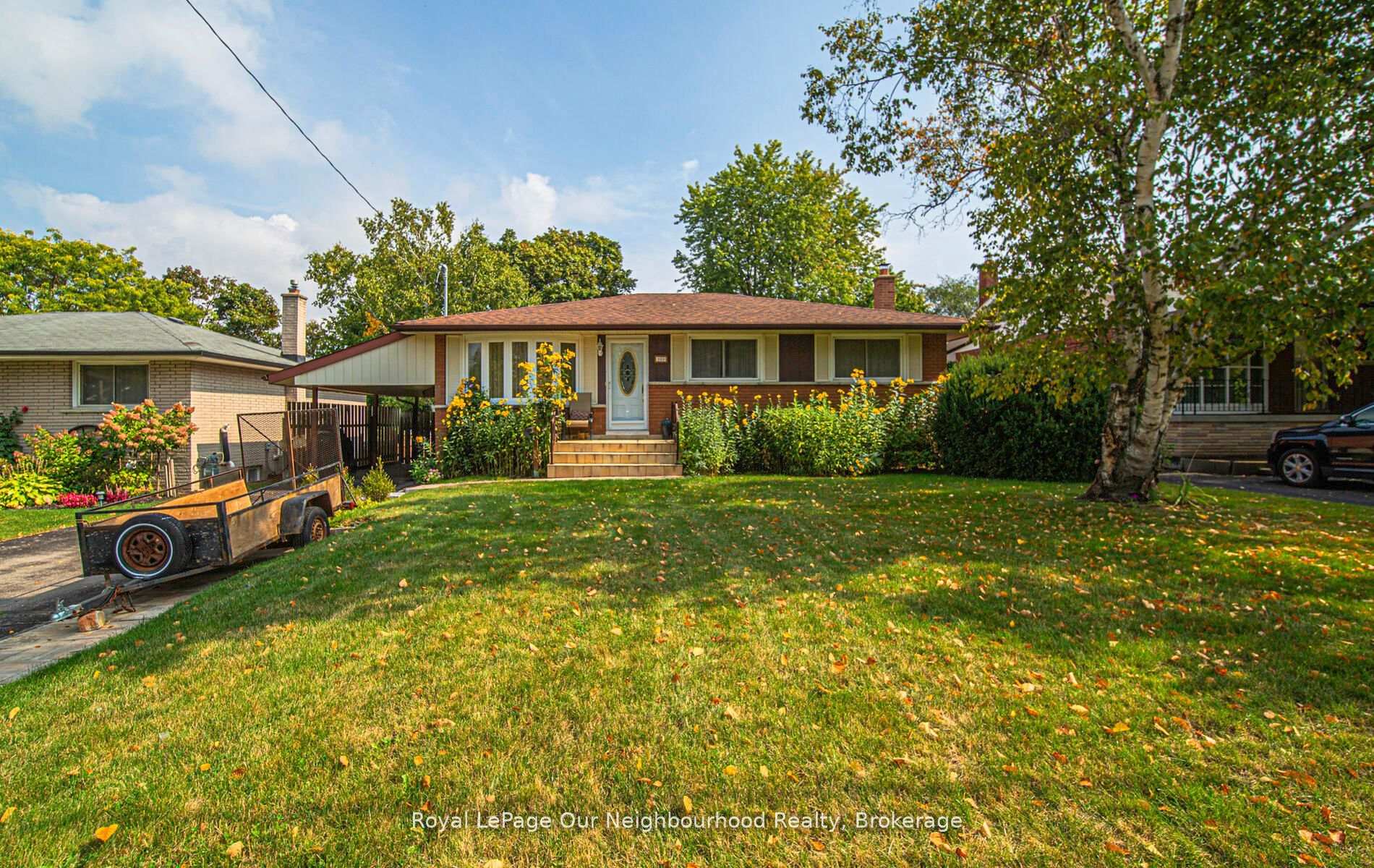 Photo 1 of 283 Chadburn Street, Oshawa, Central — HOMEH