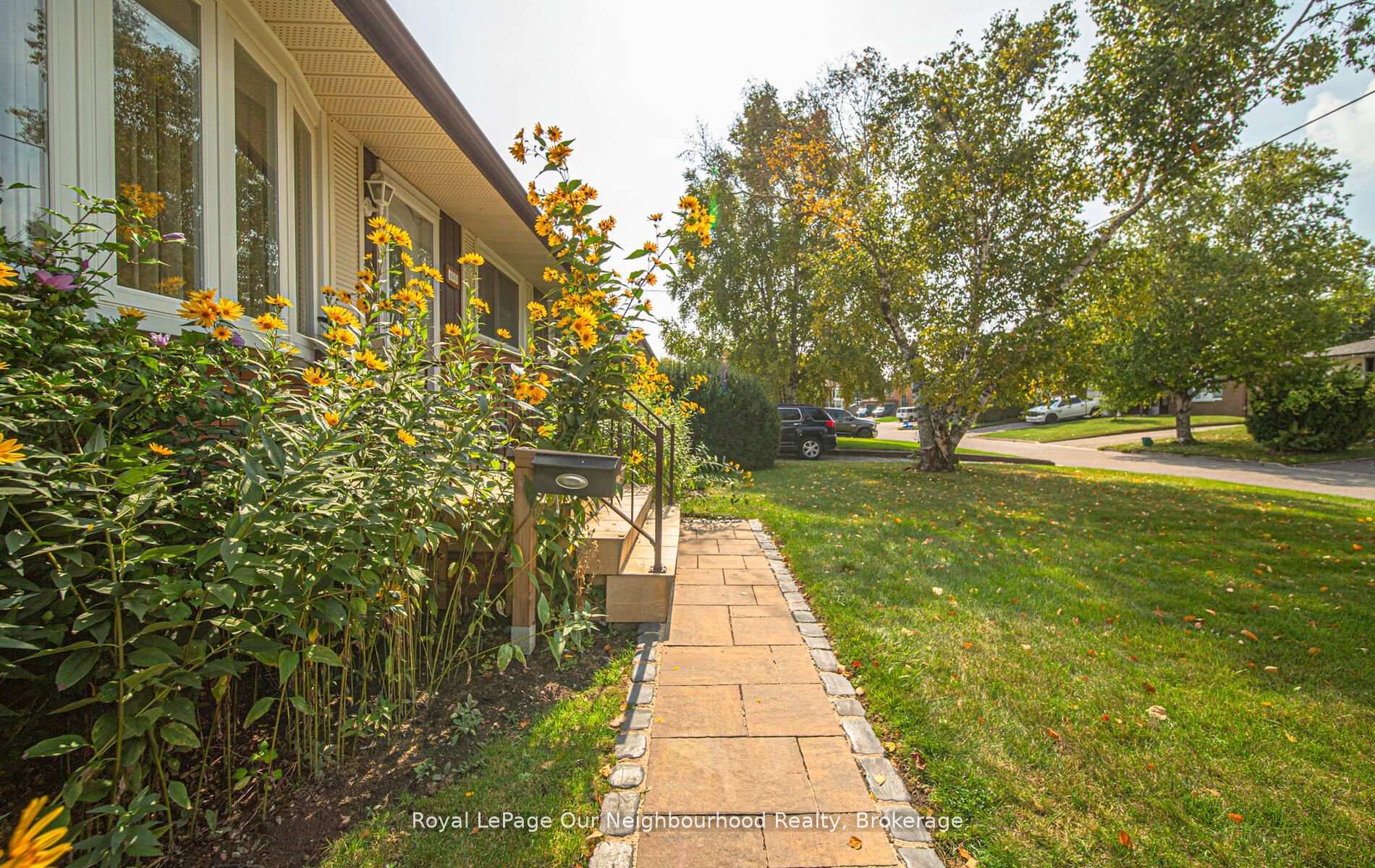 Photo 35 of 283 Chadburn Street, Oshawa, Central — HOMEH
