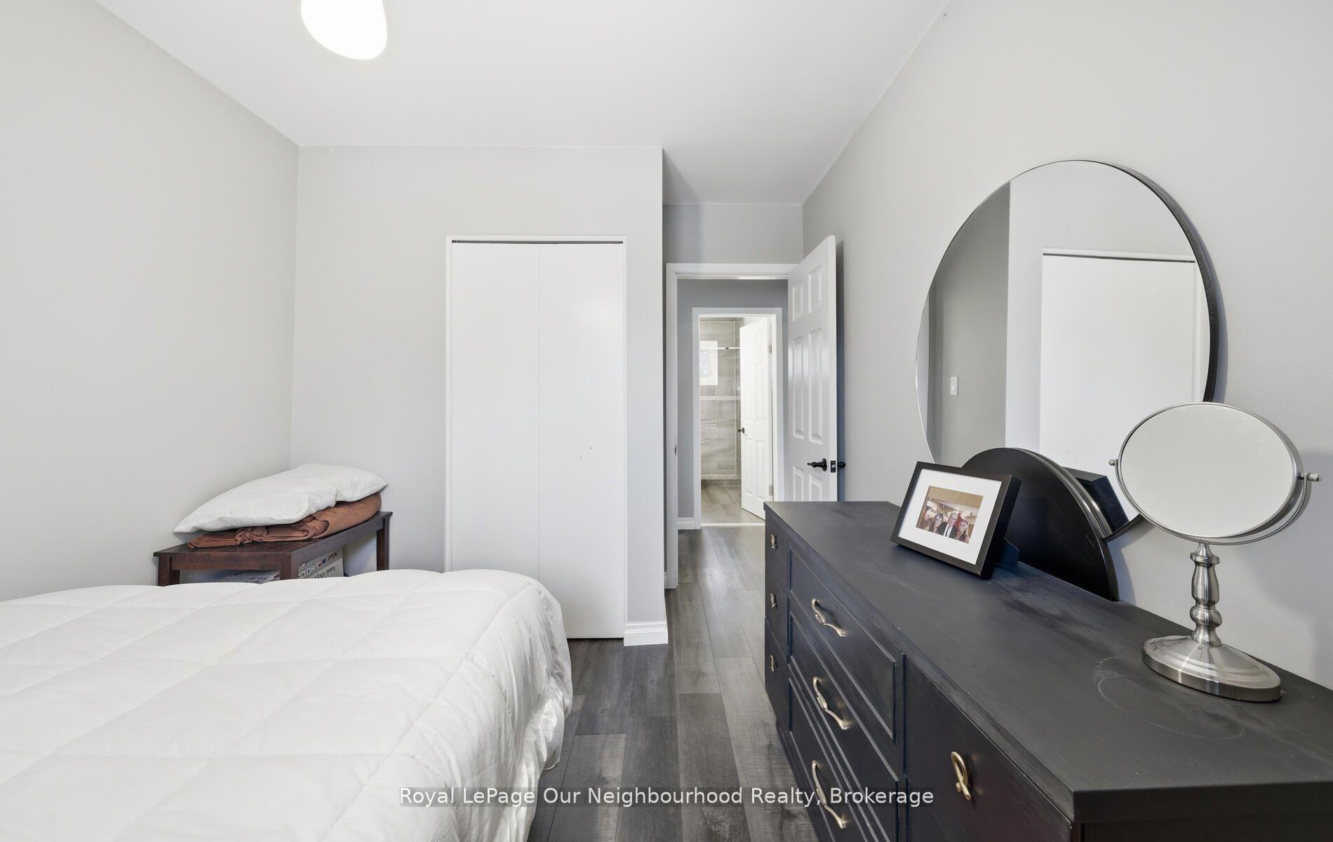 Photo 10 of 283 Chadburn Street, Oshawa, Central — HOMEH