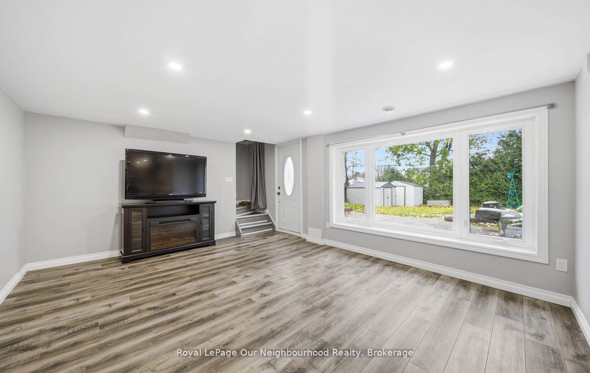 Photo 42 of 283 Chadburn Street, Oshawa, Central — HOMEH