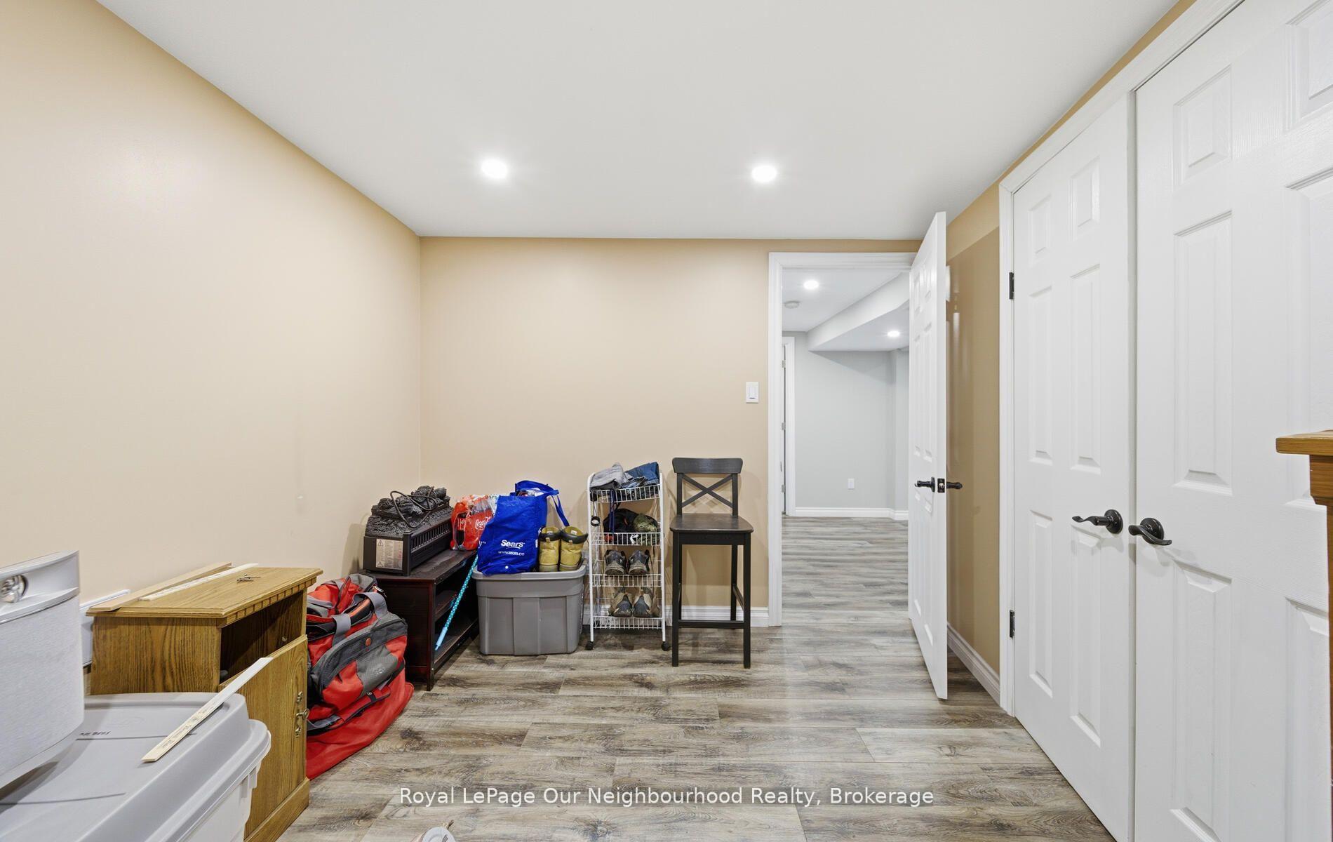 Photo 16 of 283 Chadburn Street, Oshawa, Central — HOMEH