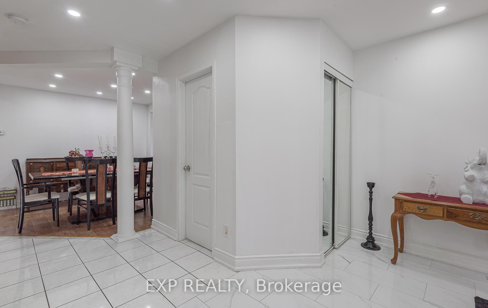 Photo 7 of 15 Meadow Glade Road, Brampton, Sandringham-Wellington — HOMEH