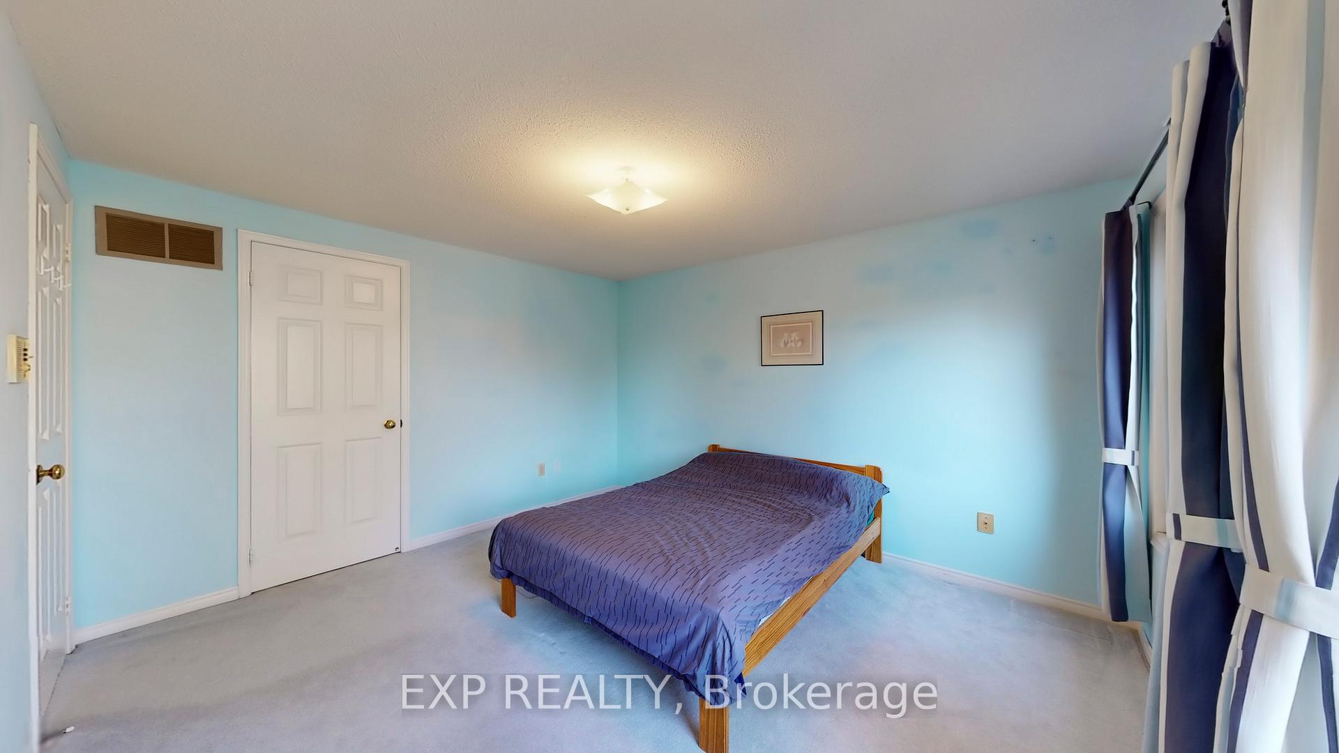 Photo 24 of 94 Coledale Road, Markham, Unionville — HOMEH