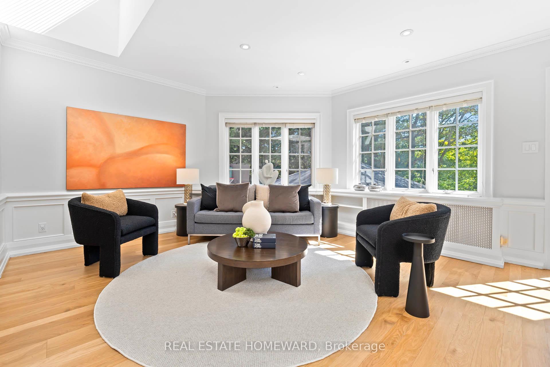 Photo 4 of 19 Cavendish Street, Toronto, The Beaches — HOMEH