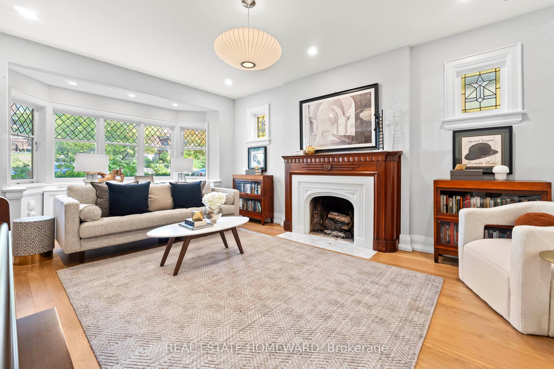 Photo 8 of 19 Cavendish Street, Toronto, The Beaches — HOMEH