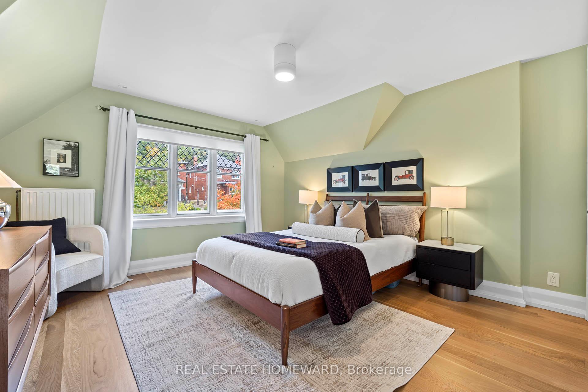 Photo 22 of 19 Cavendish Street, Toronto, The Beaches — HOMEH