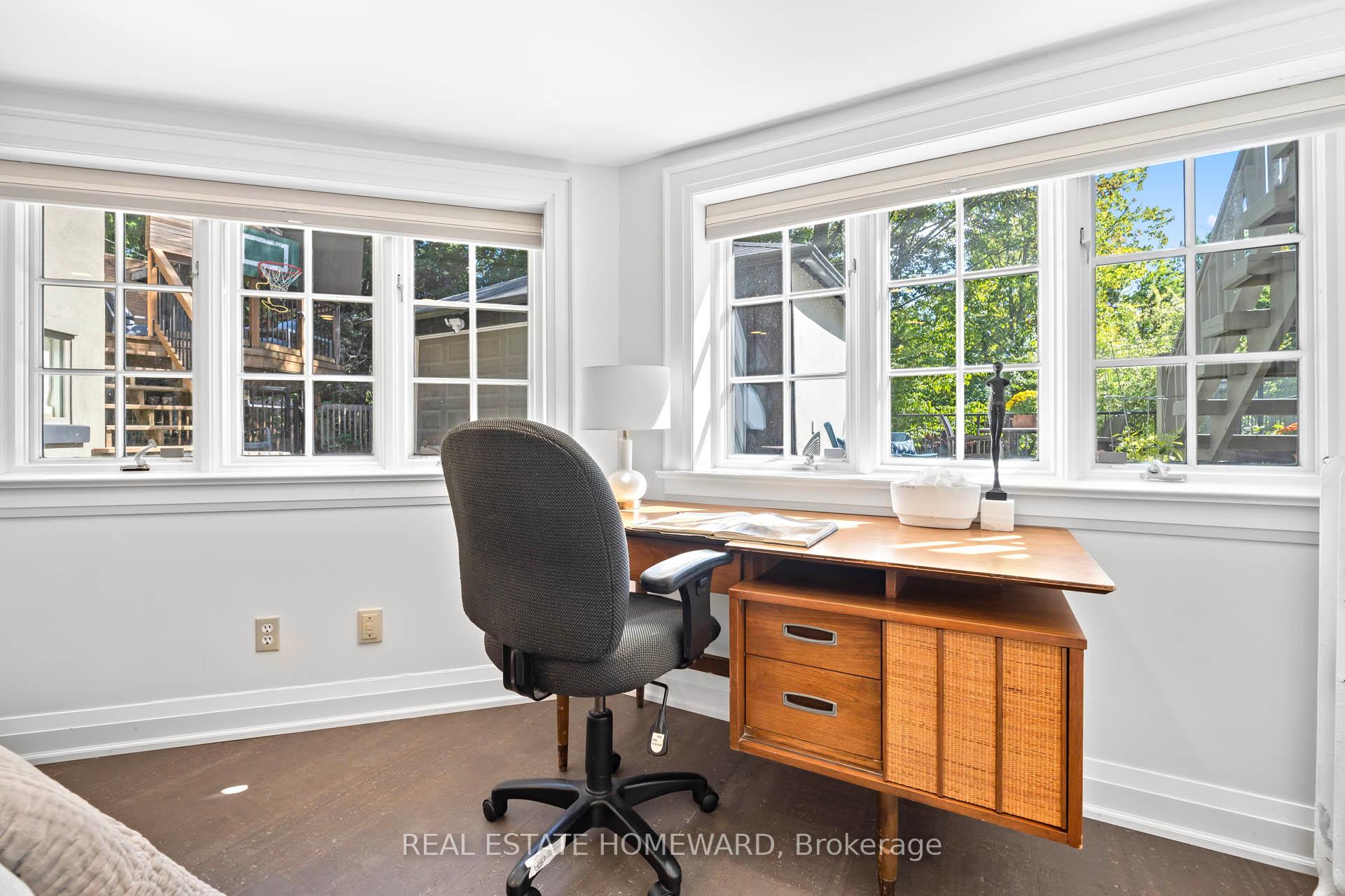 Photo 24 of 19 Cavendish Street, Toronto, The Beaches — HOMEH