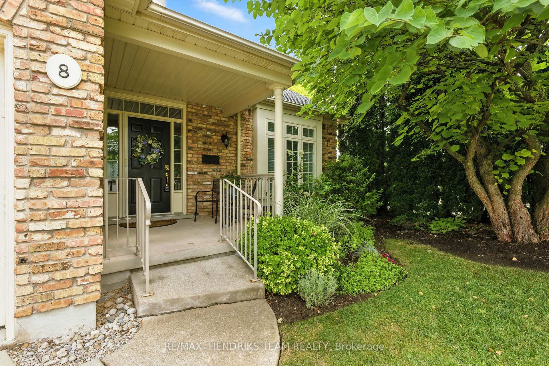 Photo 6 of Unit 8, 174 Martindale Road, St. Catharines, Grapeview — HOMEH