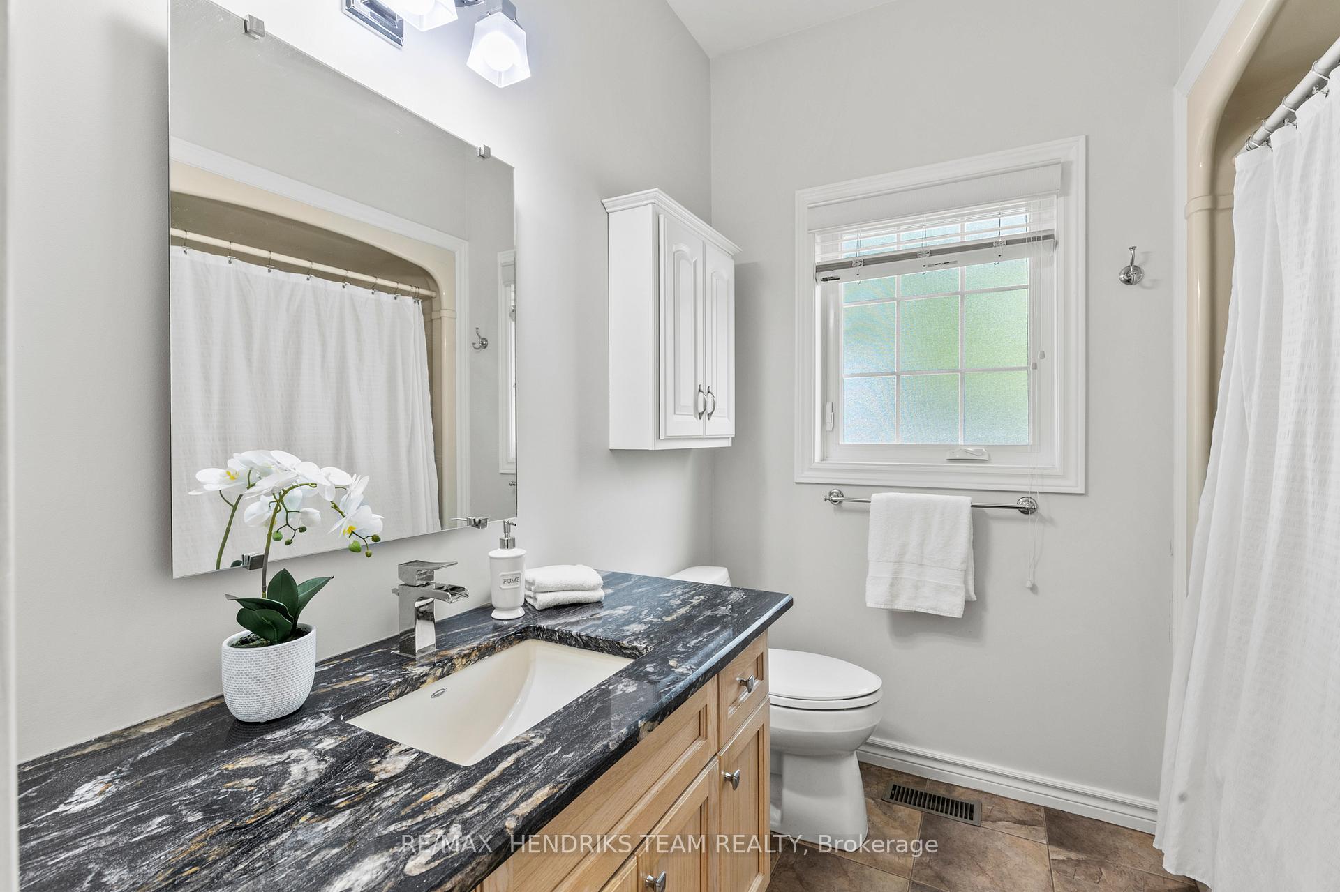 Photo 41 of Unit 8, 174 Martindale Road, St. Catharines, Grapeview — HOMEH