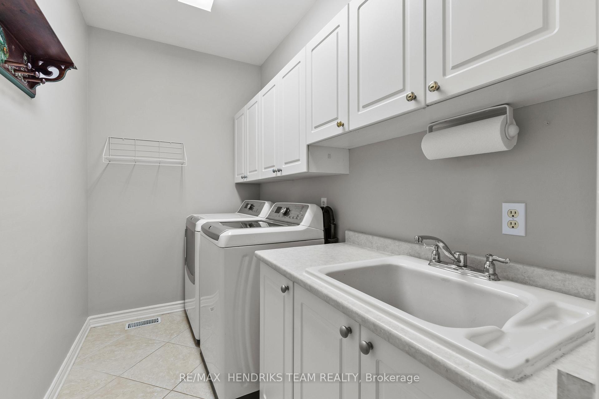 Photo 22 of Unit 8, 174 Martindale Road, St. Catharines, Grapeview — HOMEH