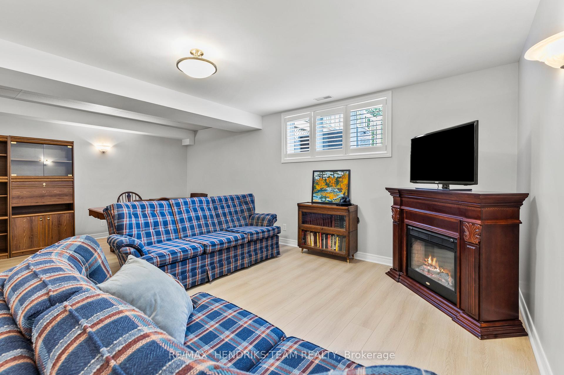 Photo 7 of Unit 8, 174 Martindale Road, St. Catharines, Grapeview — HOMEH