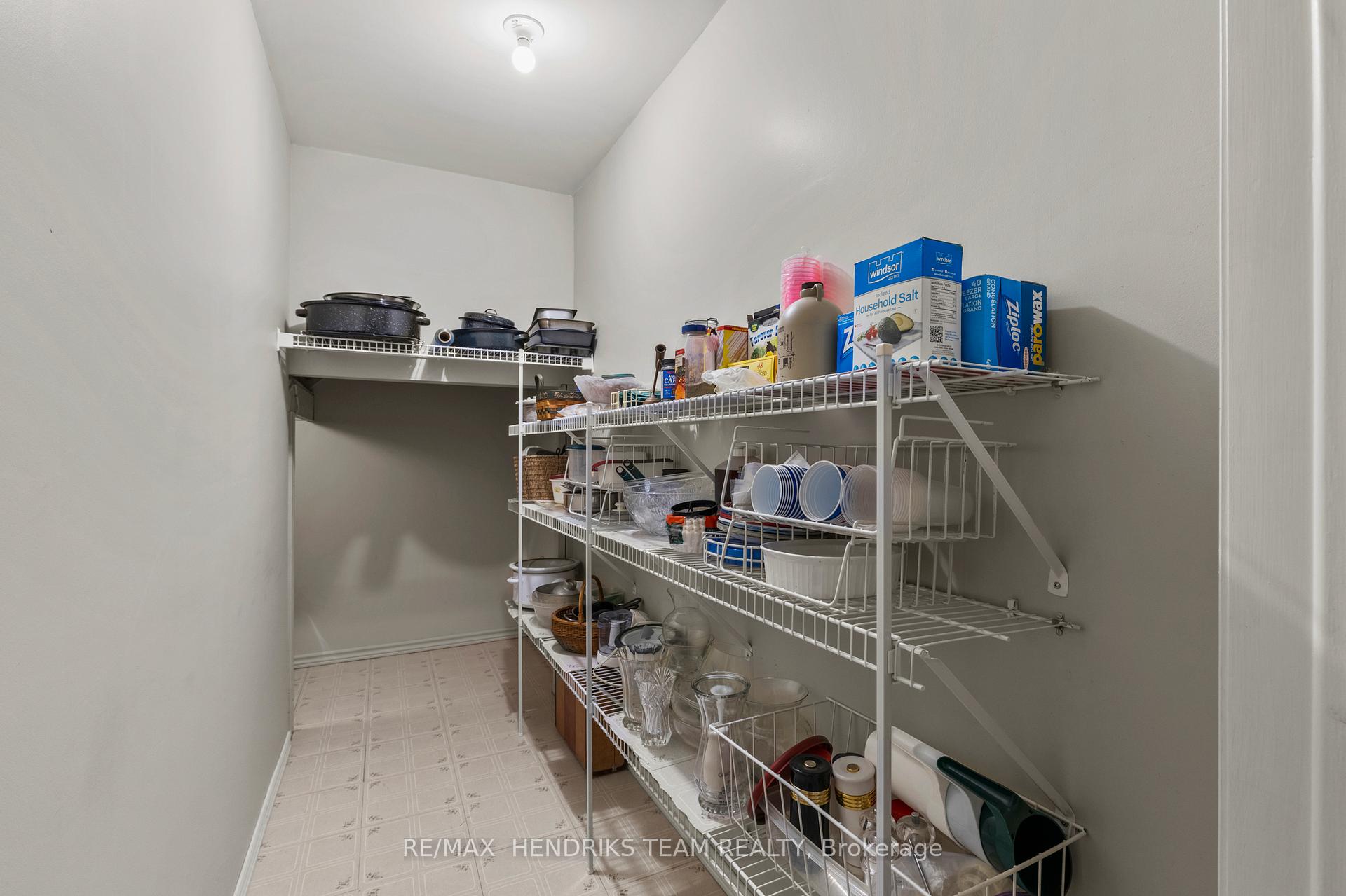 Photo 36 of Unit 8, 174 Martindale Road, St. Catharines, Grapeview — HOMEH