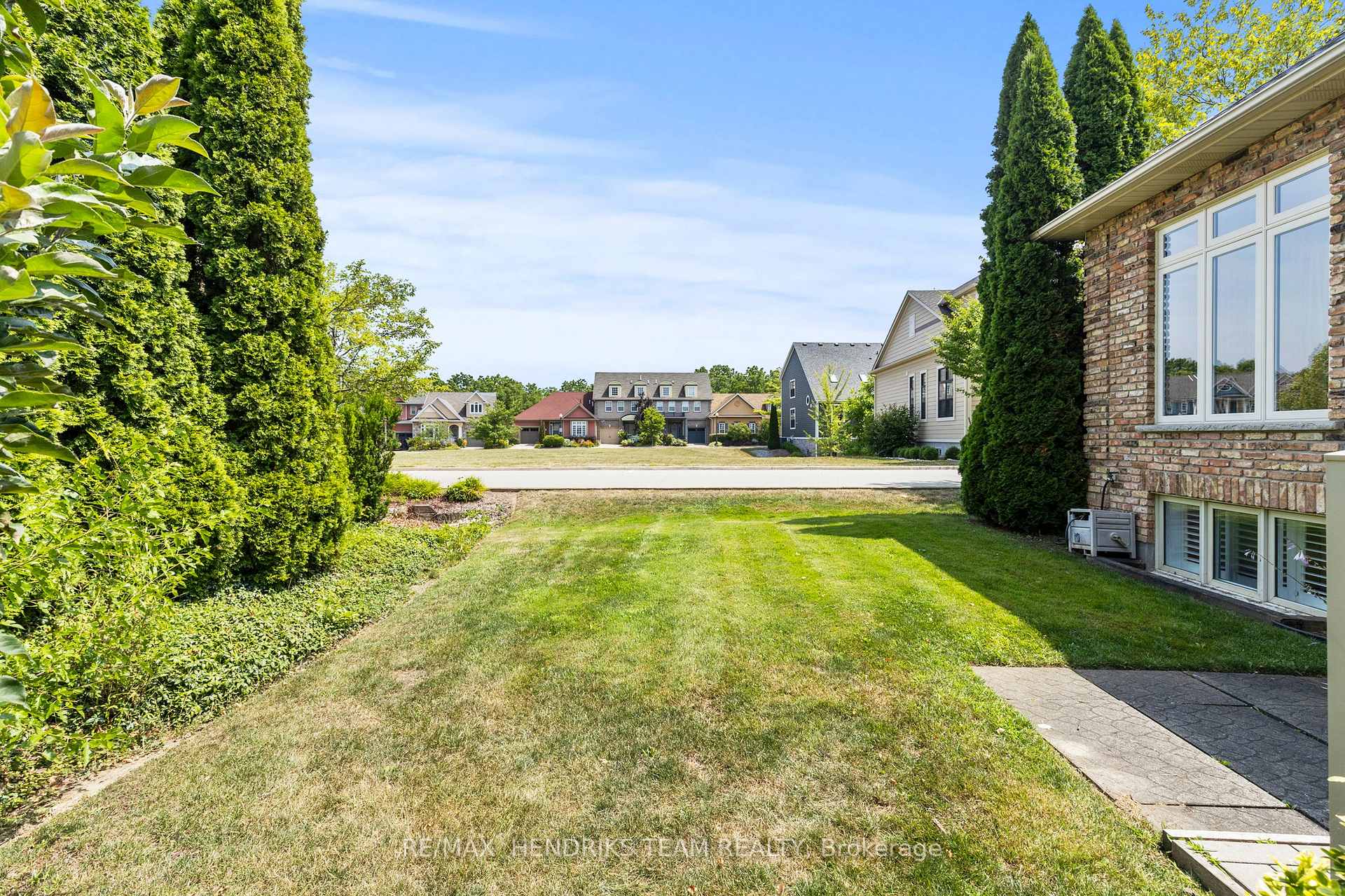 Photo 12 of Unit 8, 174 Martindale Road, St. Catharines, Grapeview — HOMEH