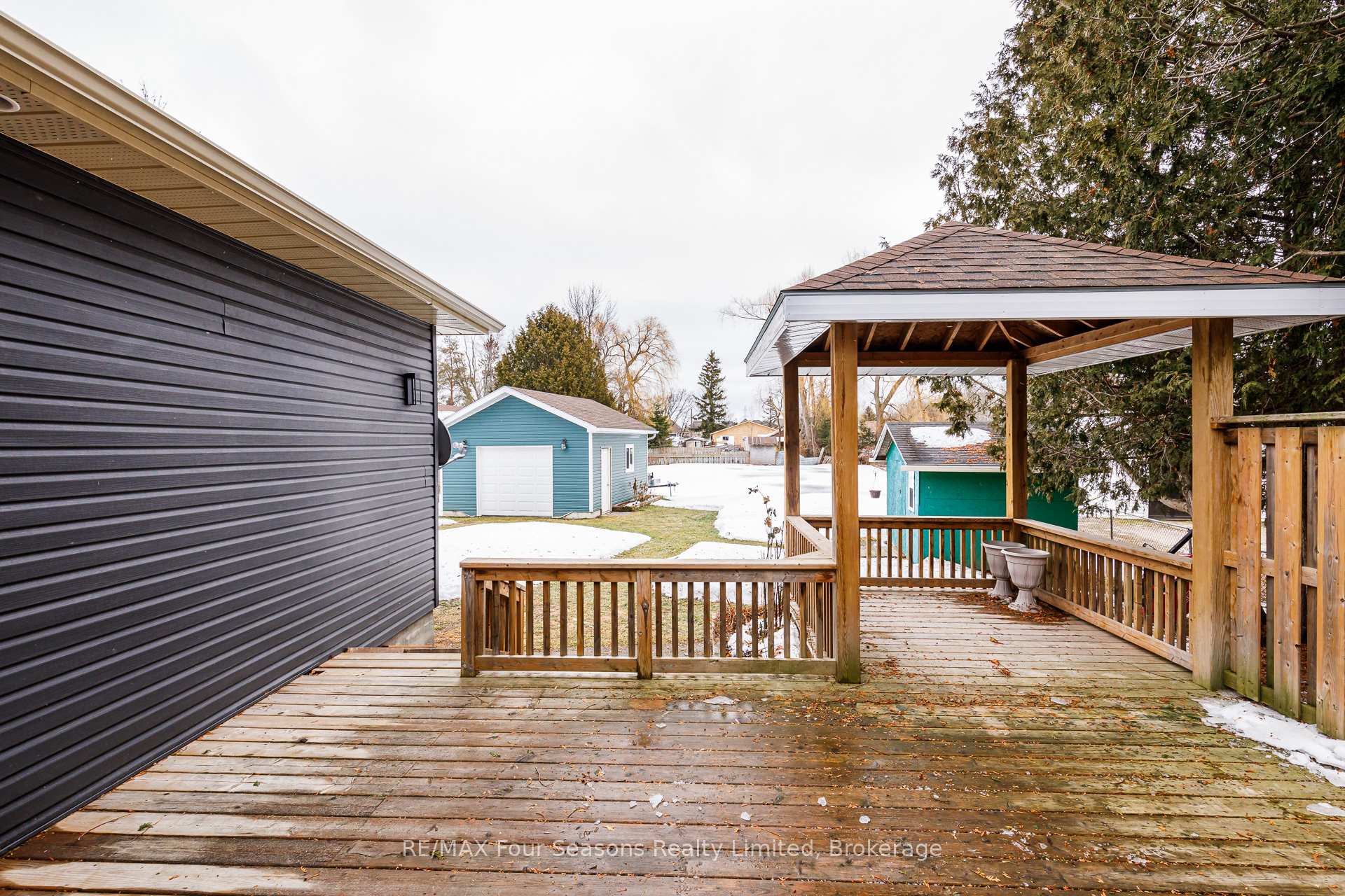 Photo 24 of 225 Christopher Street, Clearview, Stayner — HOMEH