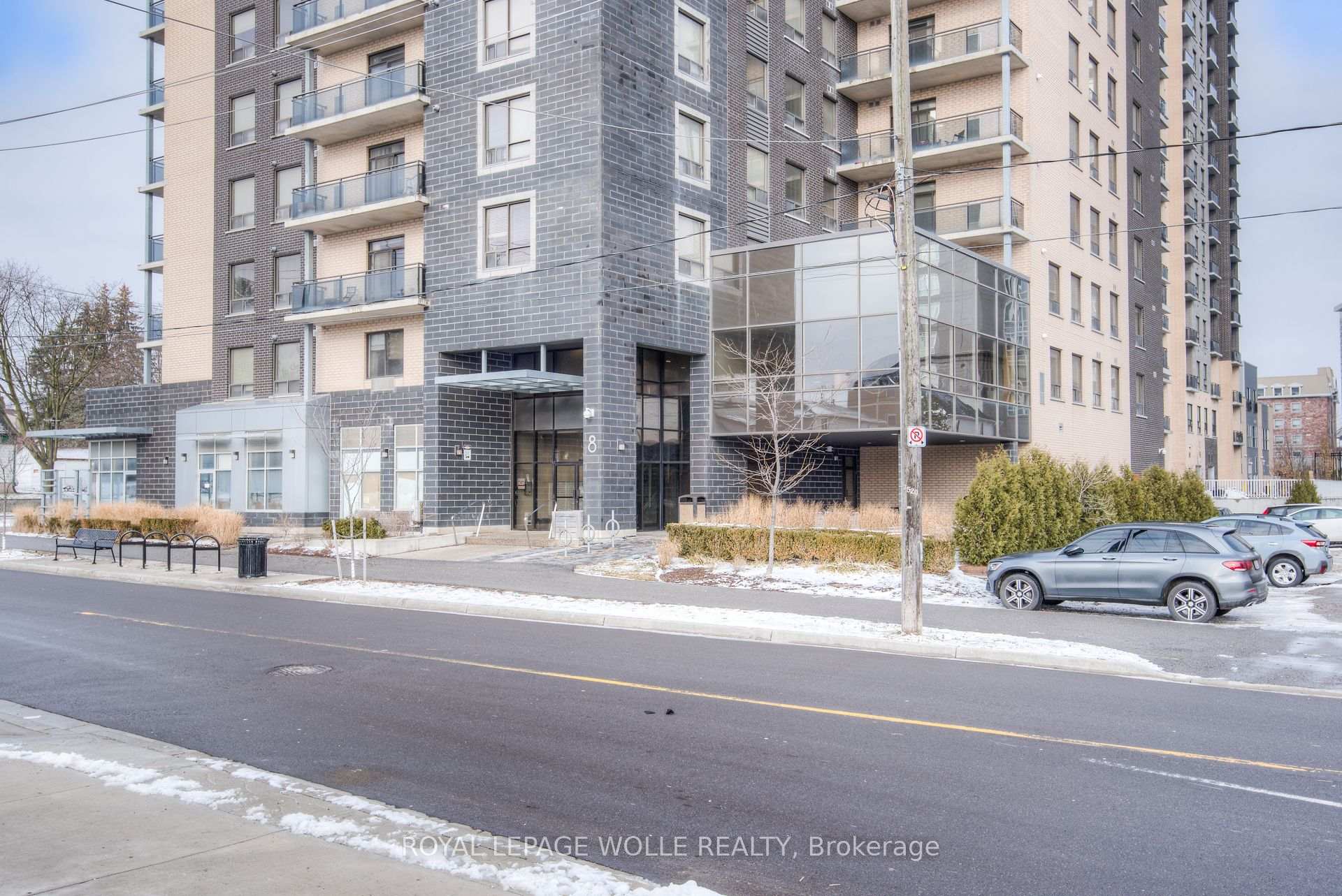 Photo 1 of Unit 401, 8 Hickory Street W, Waterloo, Beechwood/University — HOMEH