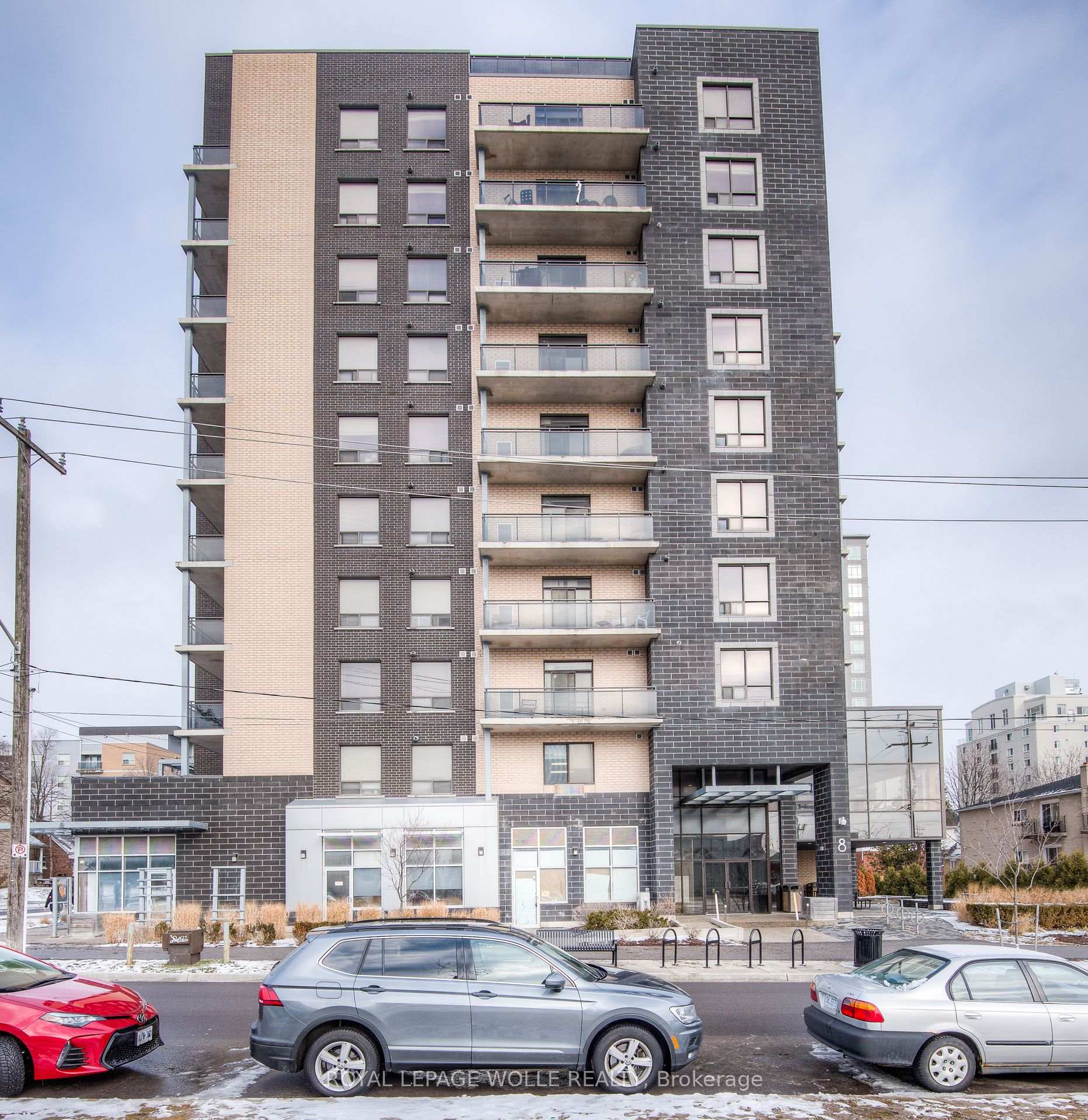 Photo 2 of Unit 401, 8 Hickory Street W, Waterloo, Beechwood/University — HOMEH