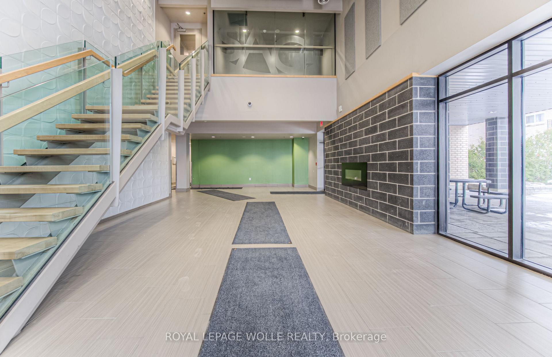 Photo 12 of Unit 401, 8 Hickory Street W, Waterloo, Beechwood/University — HOMEH