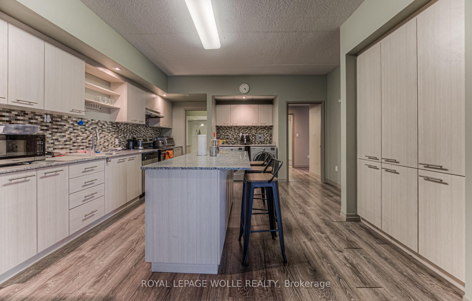 Photo 23 of Unit 401, 8 Hickory Street W, Waterloo, Beechwood/University — HOMEH