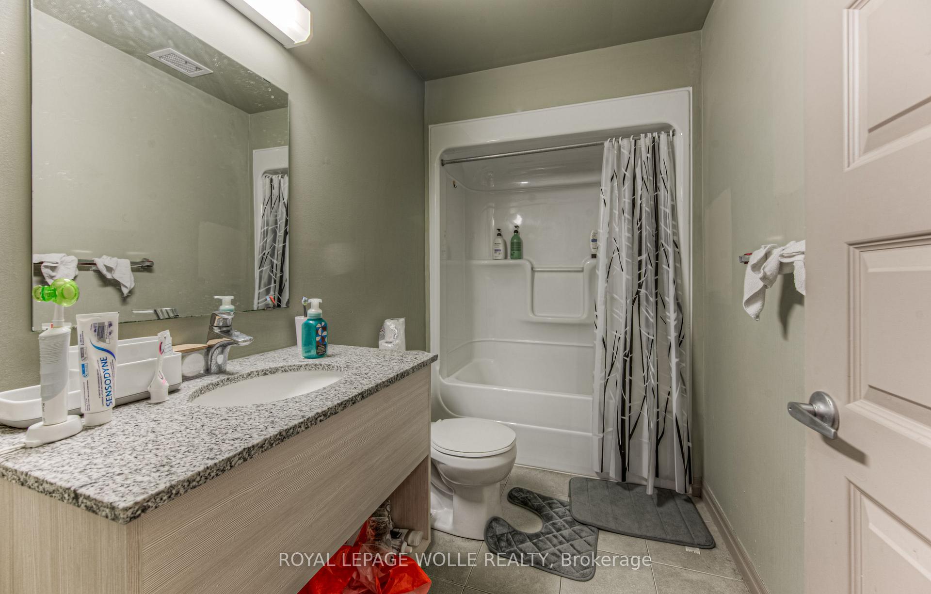 Photo 8 of Unit 401, 8 Hickory Street W, Waterloo, Beechwood/University — HOMEH