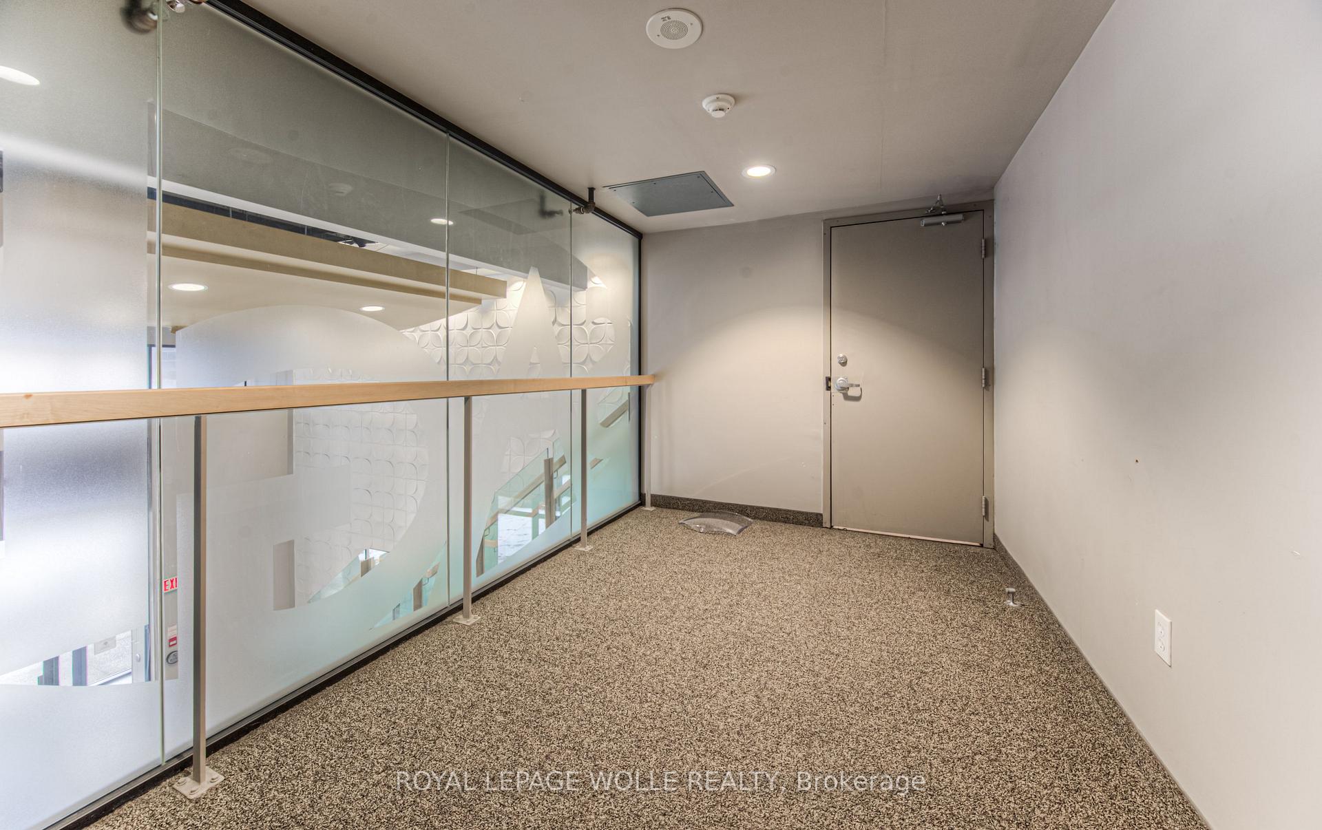 Photo 37 of Unit 401, 8 Hickory Street W, Waterloo, Beechwood/University — HOMEH