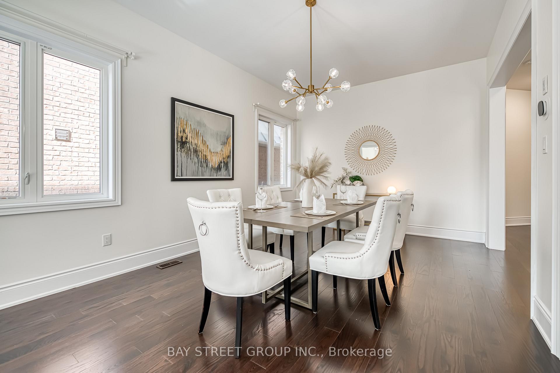 Photo 8 of 173 Conklin Crescent, Aurora, Rural Aurora — HOMEH