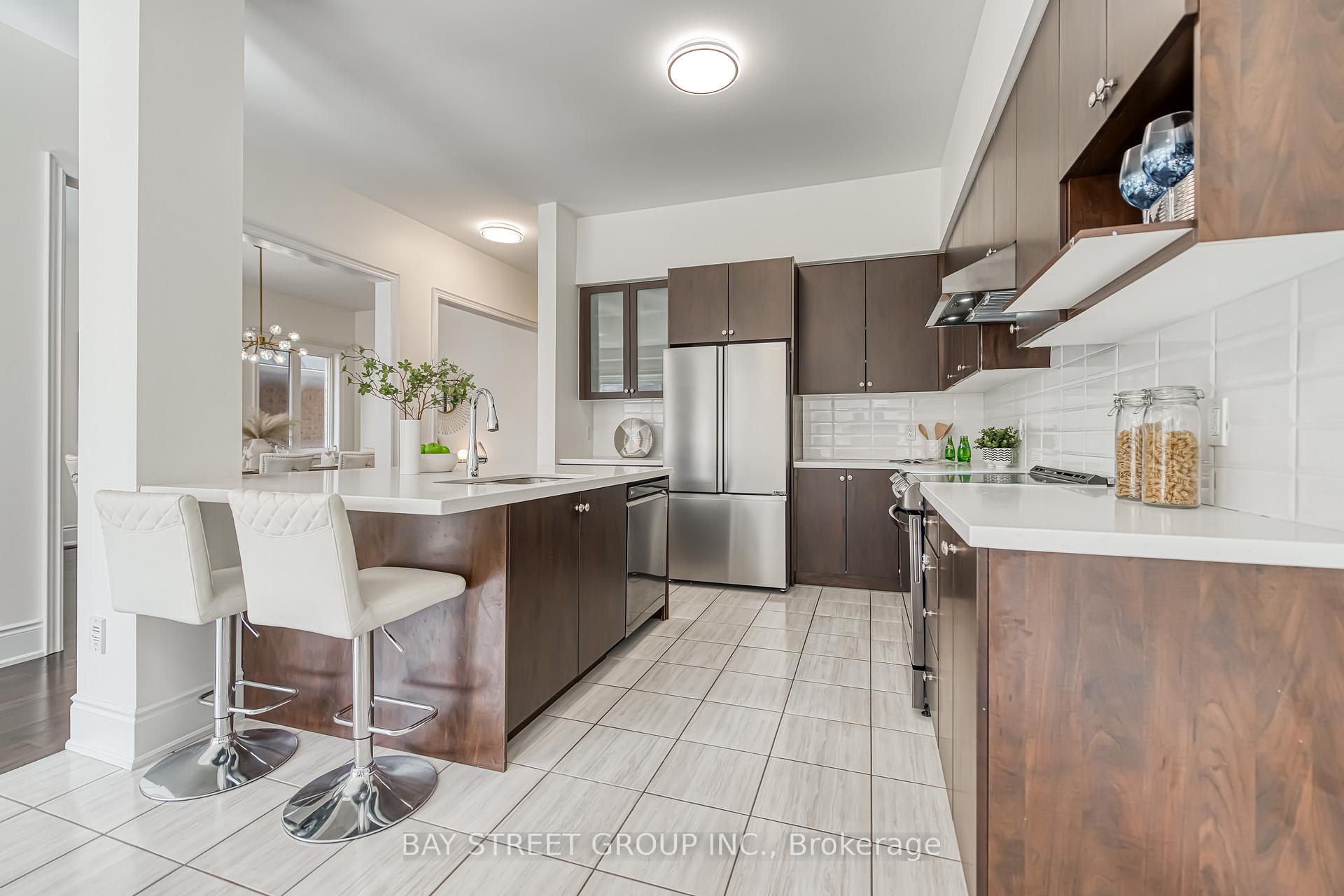 Photo 31 of 173 Conklin Crescent, Aurora, Rural Aurora — HOMEH