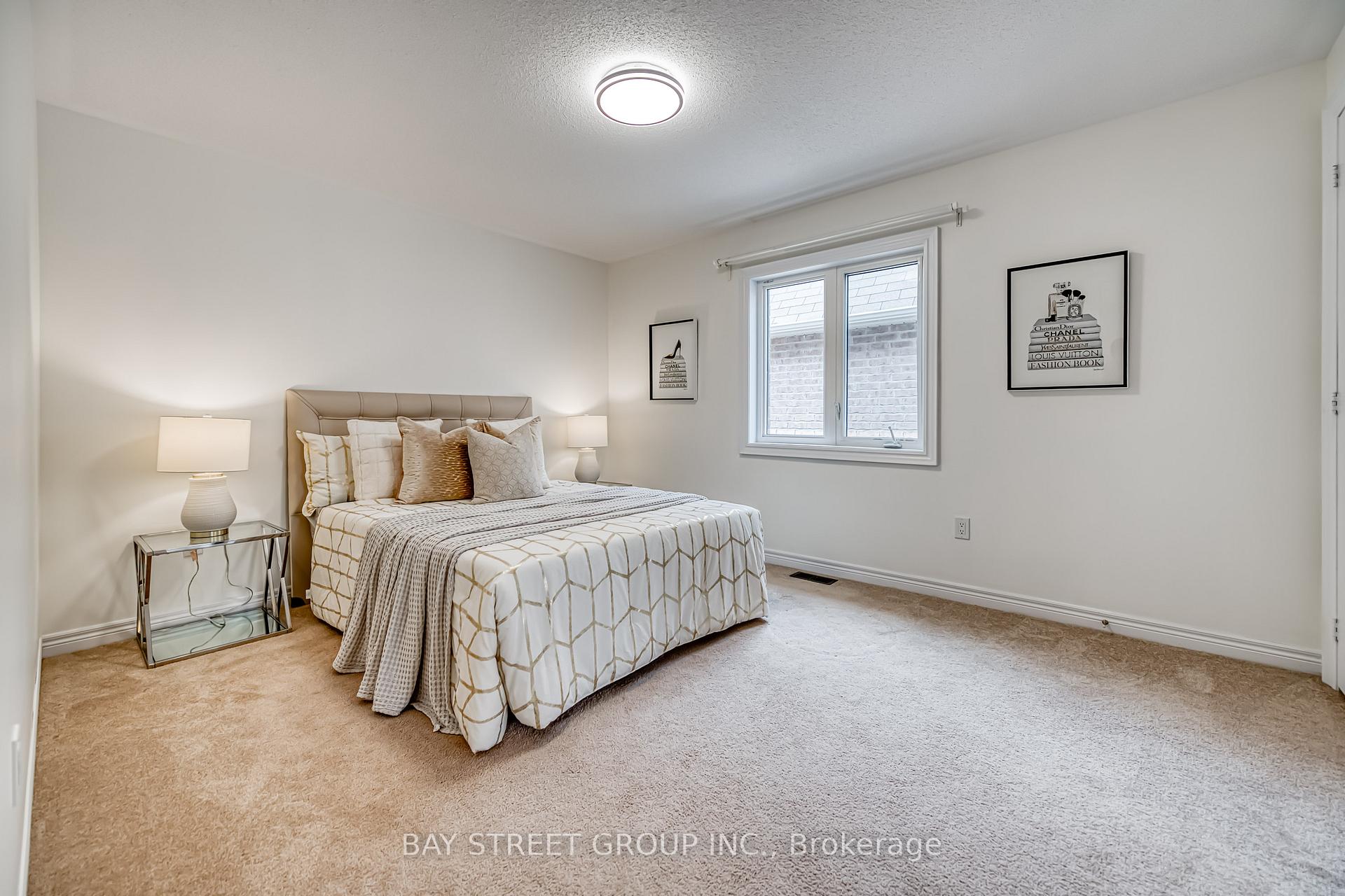 Photo 21 of 173 Conklin Crescent, Aurora, Rural Aurora — HOMEH