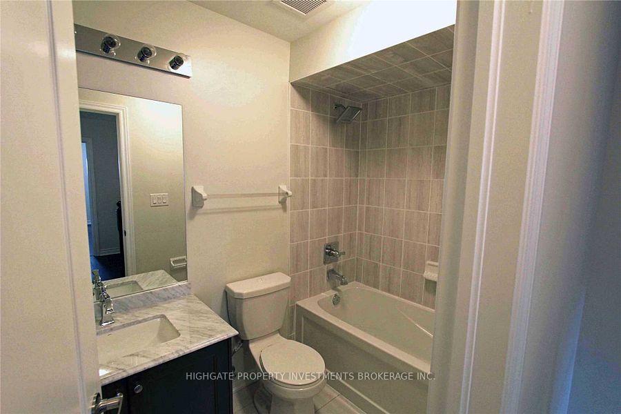 Photo 8 of Unit 4, 3905 Major Mackenzie Drive, Vaughan, Vellore Village — HOMEH