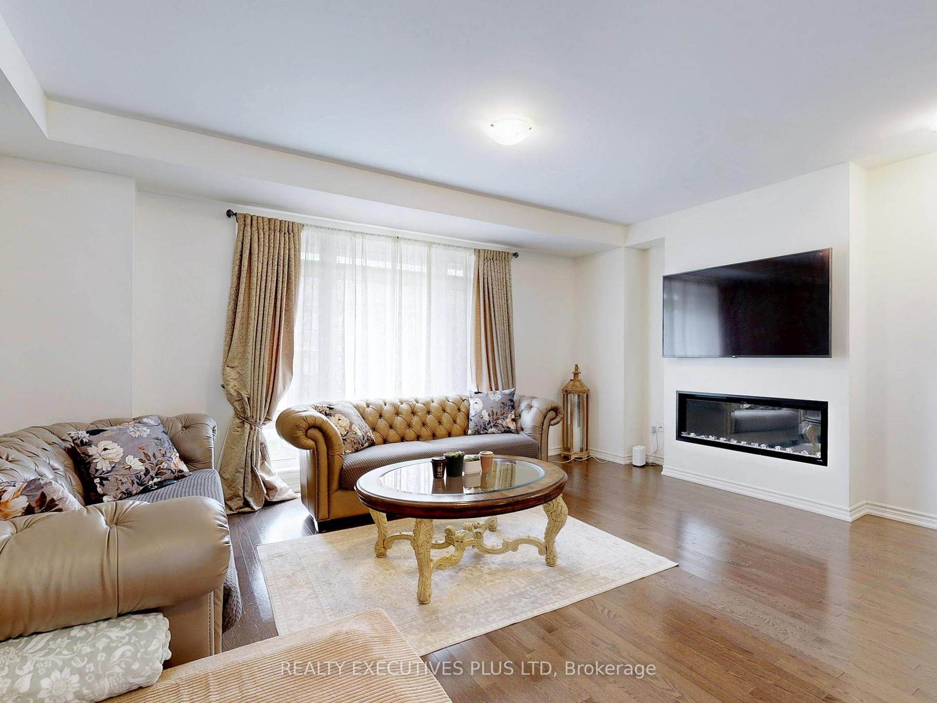 Photo 2 of 518 Danks Ridge Drive, Ajax, South East — HOMEH