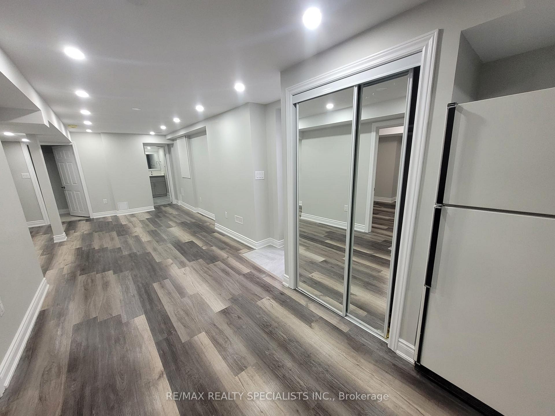 Photo 6 of 22 Furrows End, Brampton, Heart Lake West — HOMEH