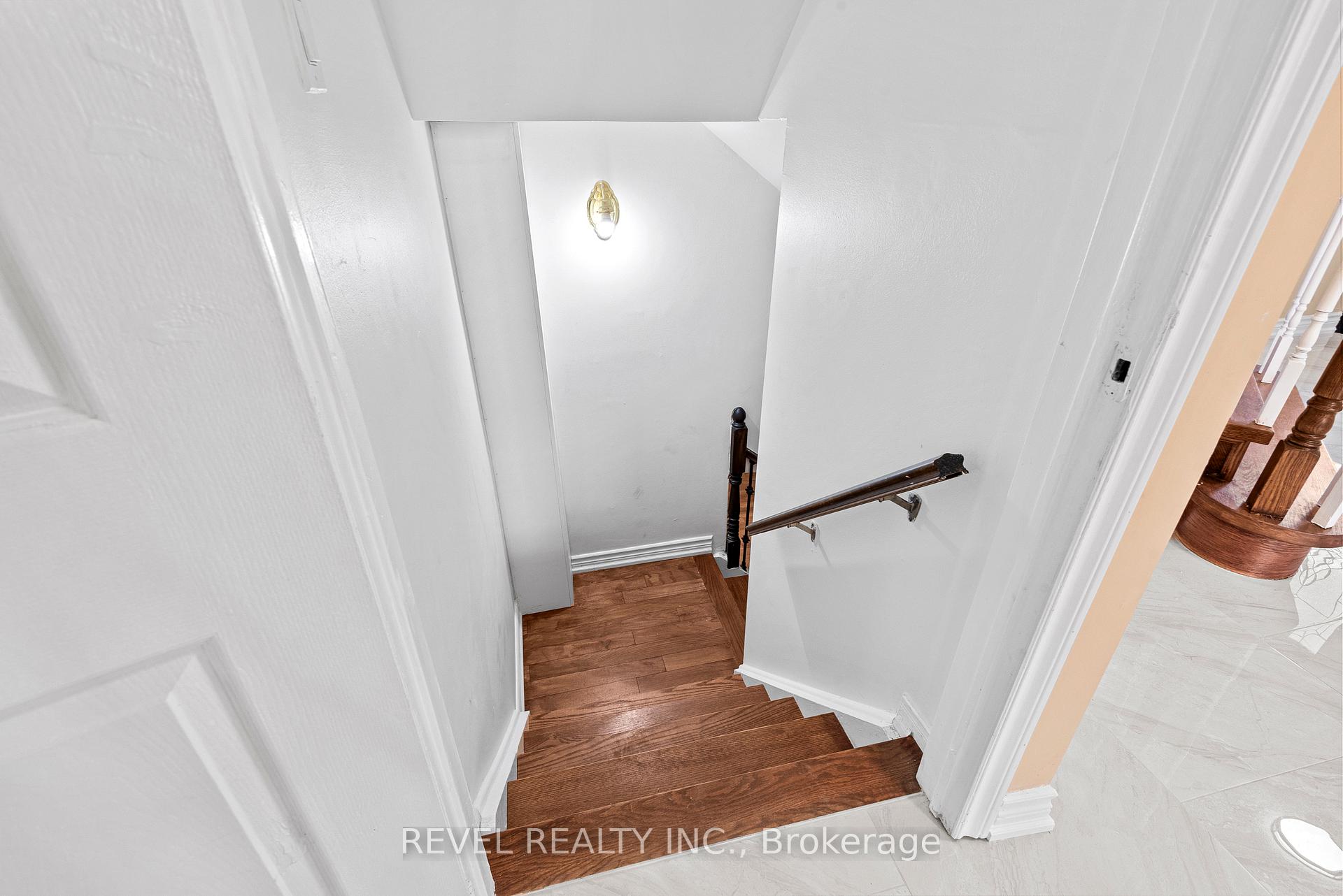 Photo 7 of Unit Bsmt, 1005 Sandcliff Drive, Oshawa, Pinecrest — HOMEH