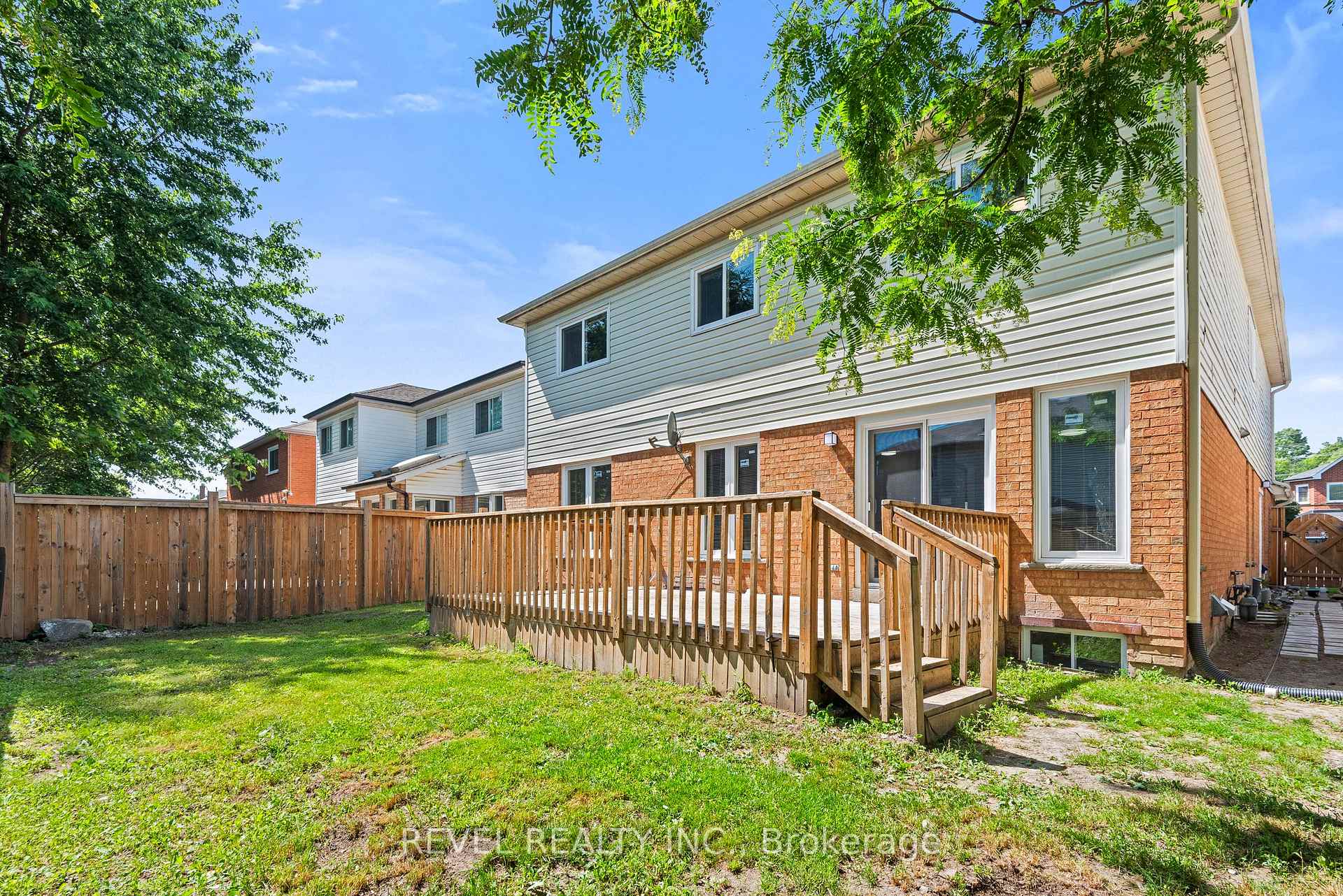 Photo 13 of Unit Bsmt, 1005 Sandcliff Drive, Oshawa, Pinecrest — HOMEH