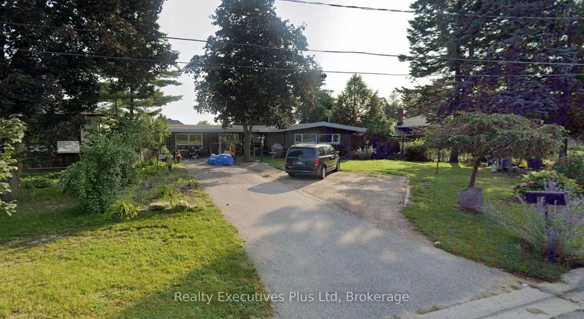 Photo 1 of 24 Landsdown Drive, Guelph, Kortright East — HOMEH