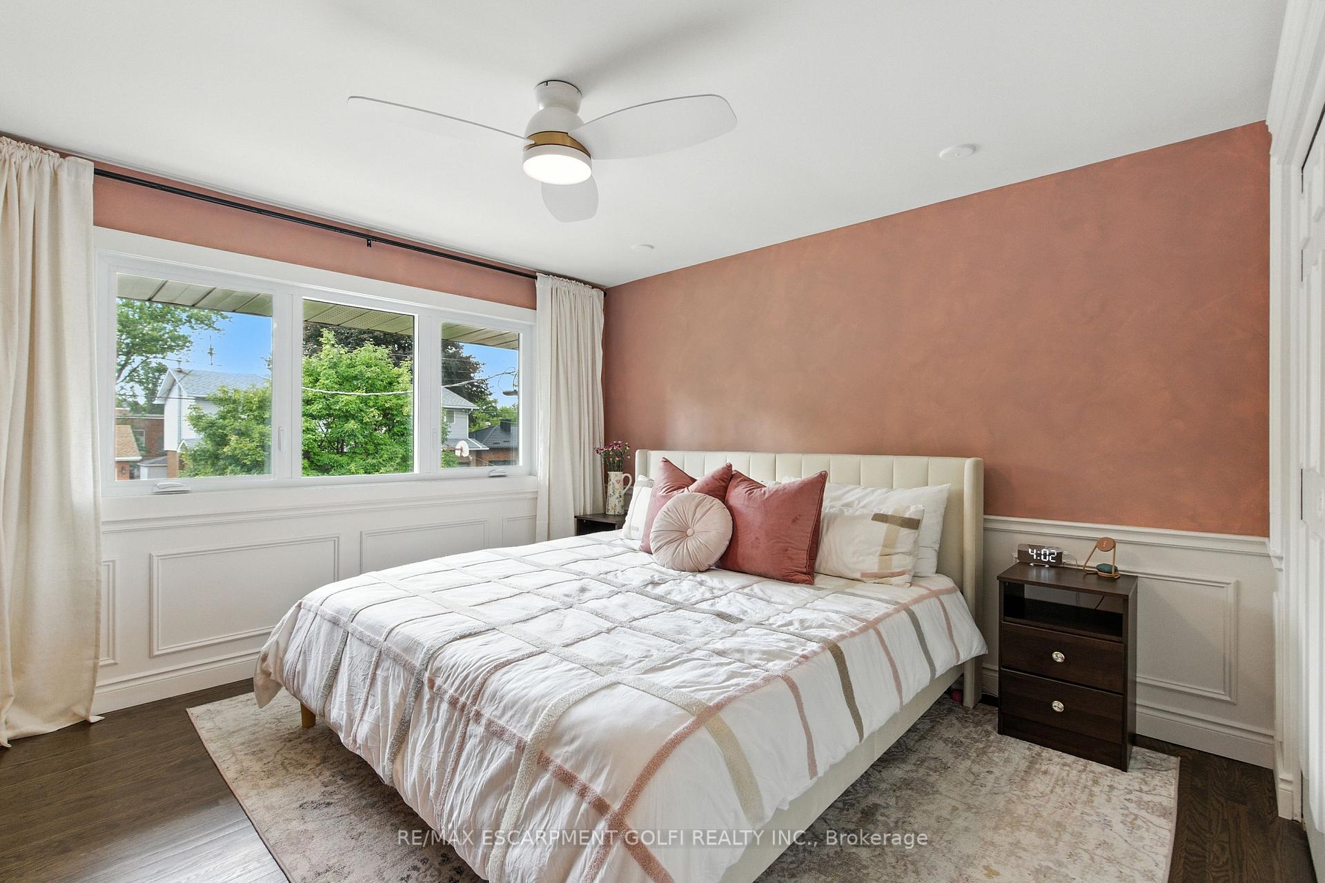 Photo 42 of 43 Belair Drive, Hamilton, Centremount — HOMEH
