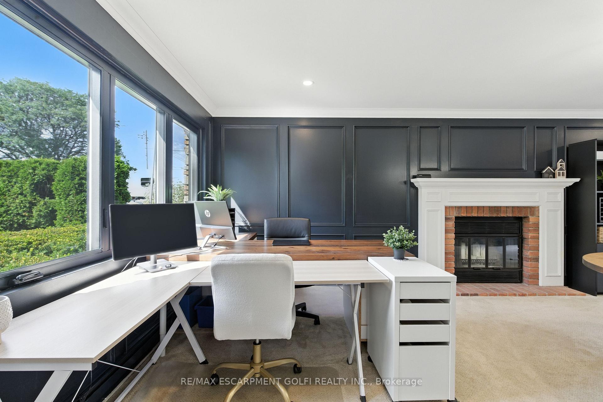 Photo 19 of 43 Belair Drive, Hamilton, Centremount — HOMEH