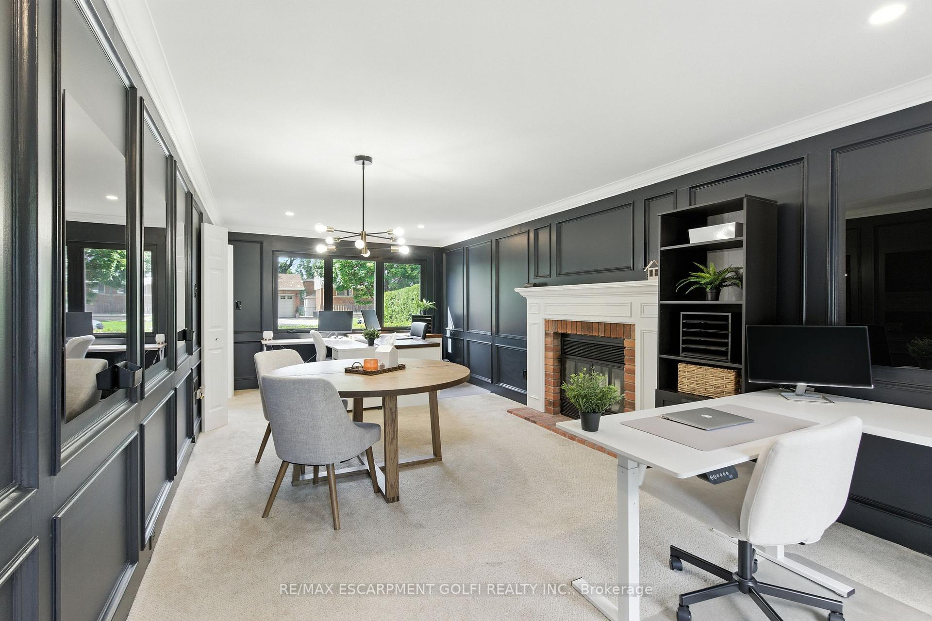 Photo 17 of 43 Belair Drive, Hamilton, Centremount — HOMEH