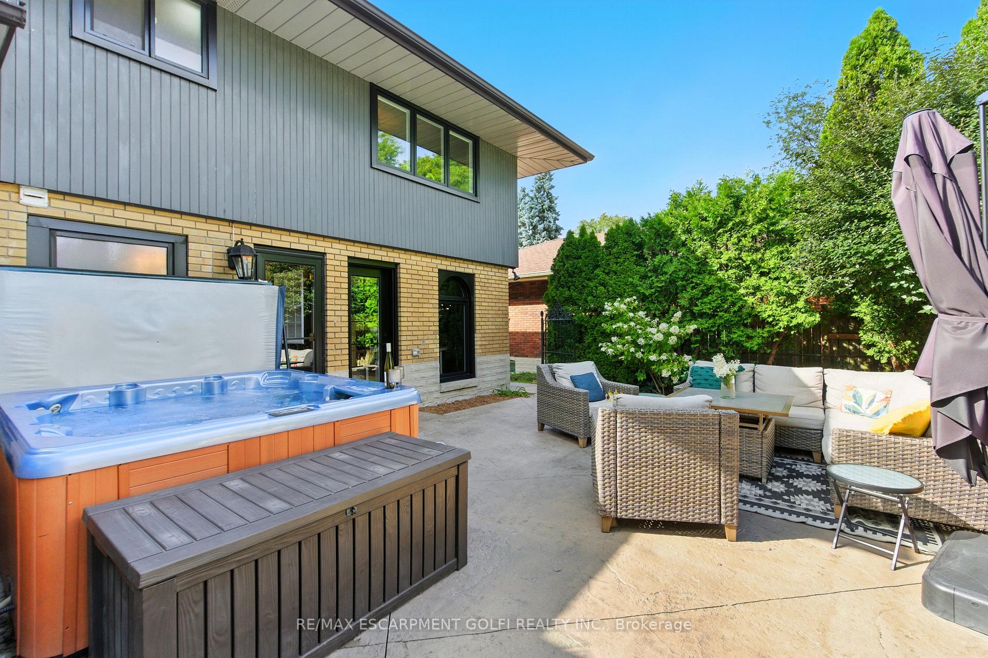 Photo 28 of 43 Belair Drive, Hamilton, Centremount — HOMEH