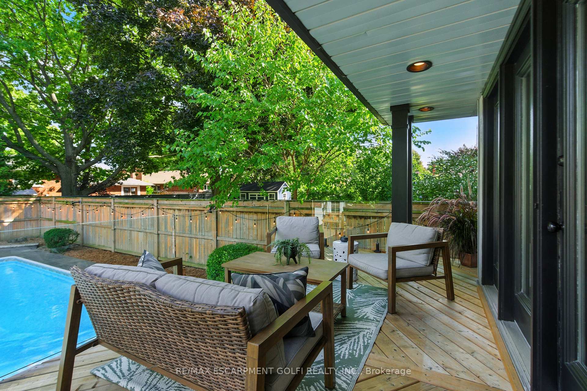 Photo 20 of 43 Belair Drive, Hamilton, Centremount — HOMEH