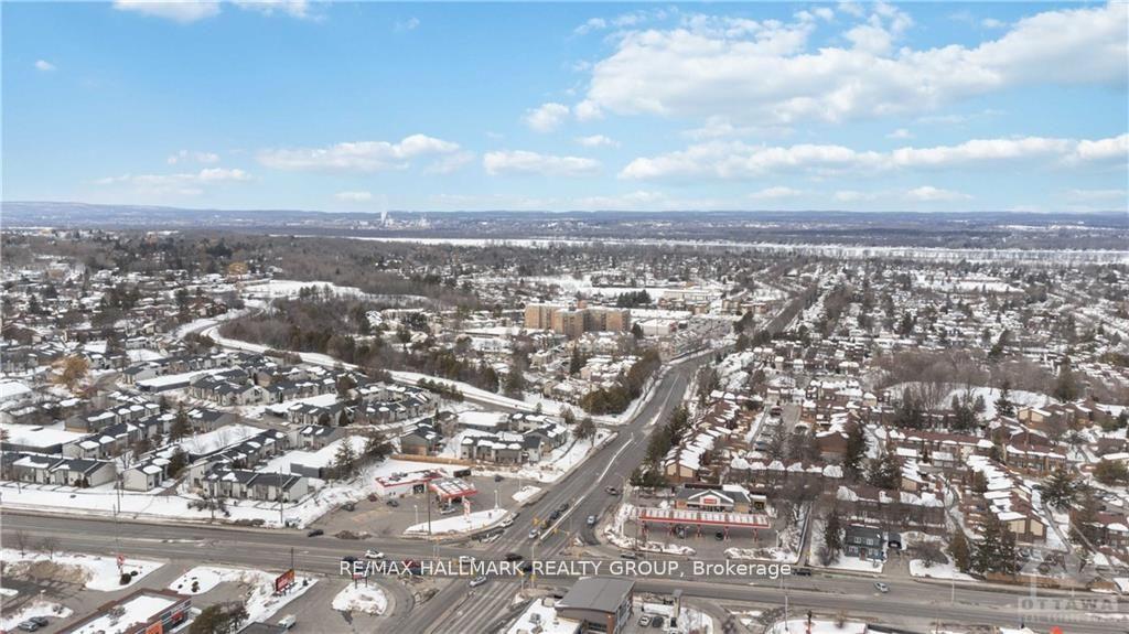 Photo 6 of 999 Laporte Street, Ottawa, Beacon Hill South — HOMEH