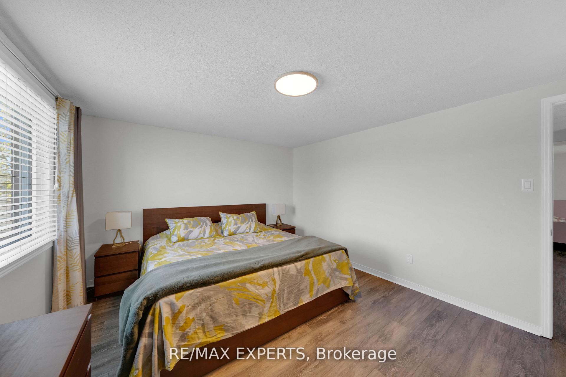 Photo 28 of 10 Wallace Drive, Barrie, Northwest — HOMEH
