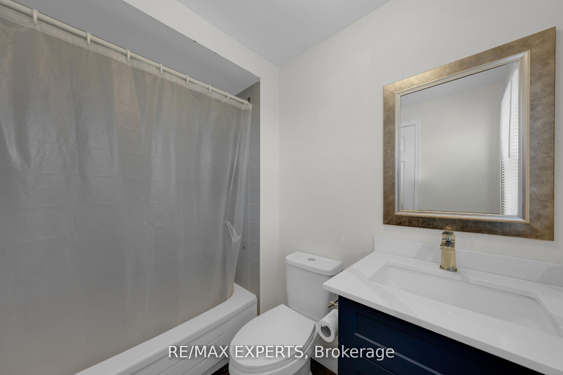 Photo 30 of 10 Wallace Drive, Barrie, Northwest — HOMEH