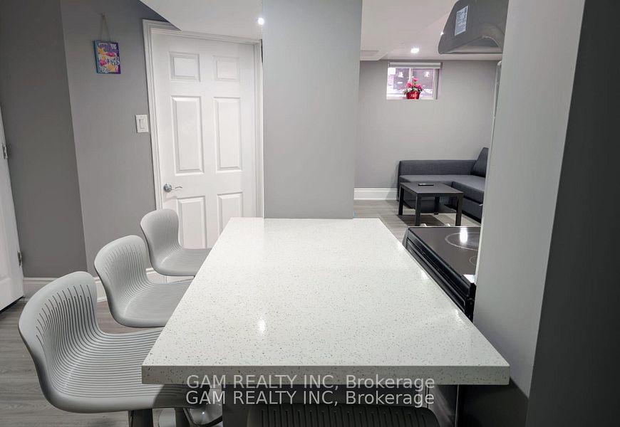 Photo 6 of Unit Lower level, 58 Ebby Avenue, Brampton, Heart Lake West — HOMEH